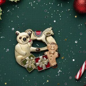 Whimsical Mixed Metal and Enamel Holiday Christmas Wreath Brooch Pin Bear